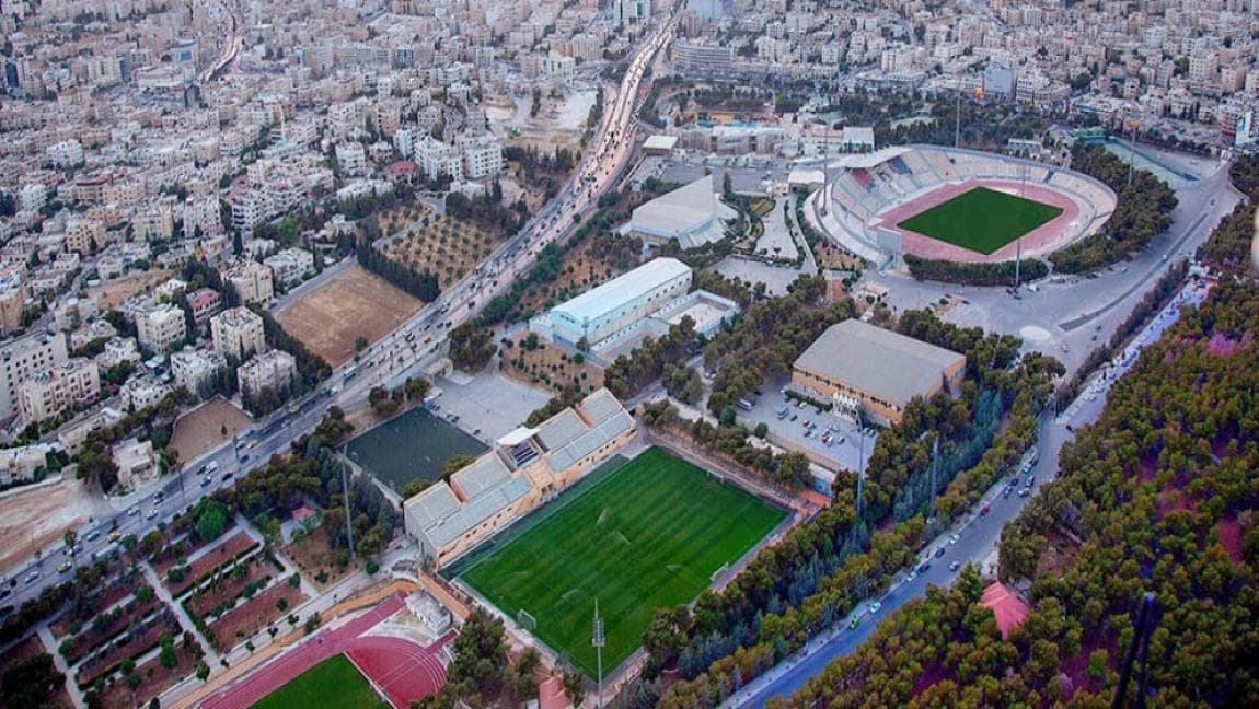 تطوير مرافق المدينة وزرع 2200 شجرة