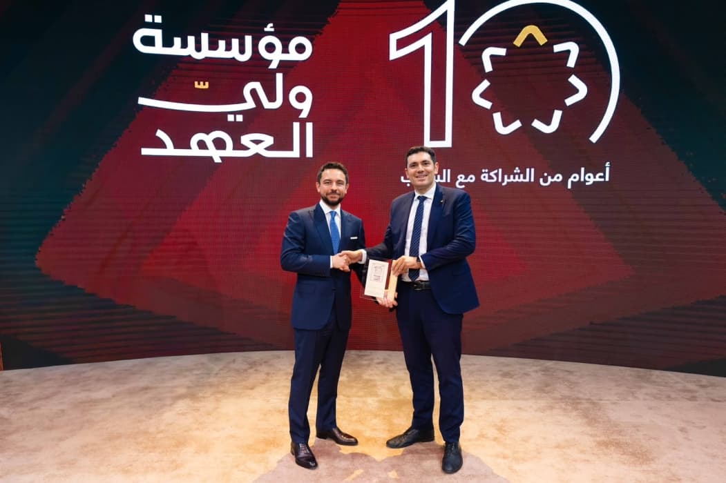 ولي العهد يكرم أورنج الأردن في احتفال الذكرى العاشرة