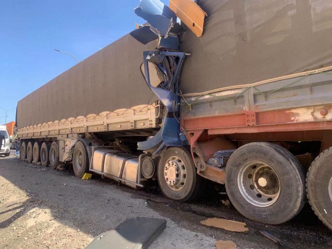 Truck collision blocks Aqaba route