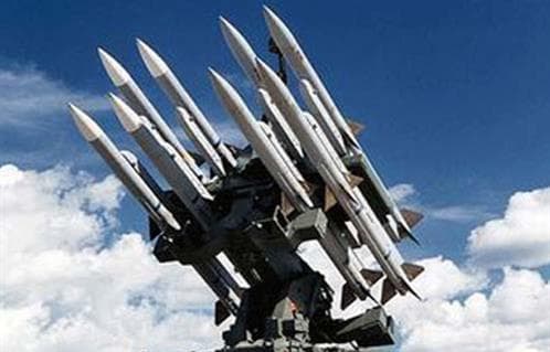 Houthis target Al-Khoka in Hudaydah