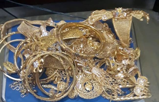 Woman accuses sheep merchant of stealing ring