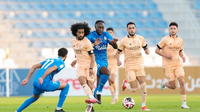 Qatari league officials pass fitness tests