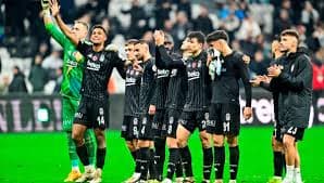 Beşiktaş Przesądza Derbi w Turcji