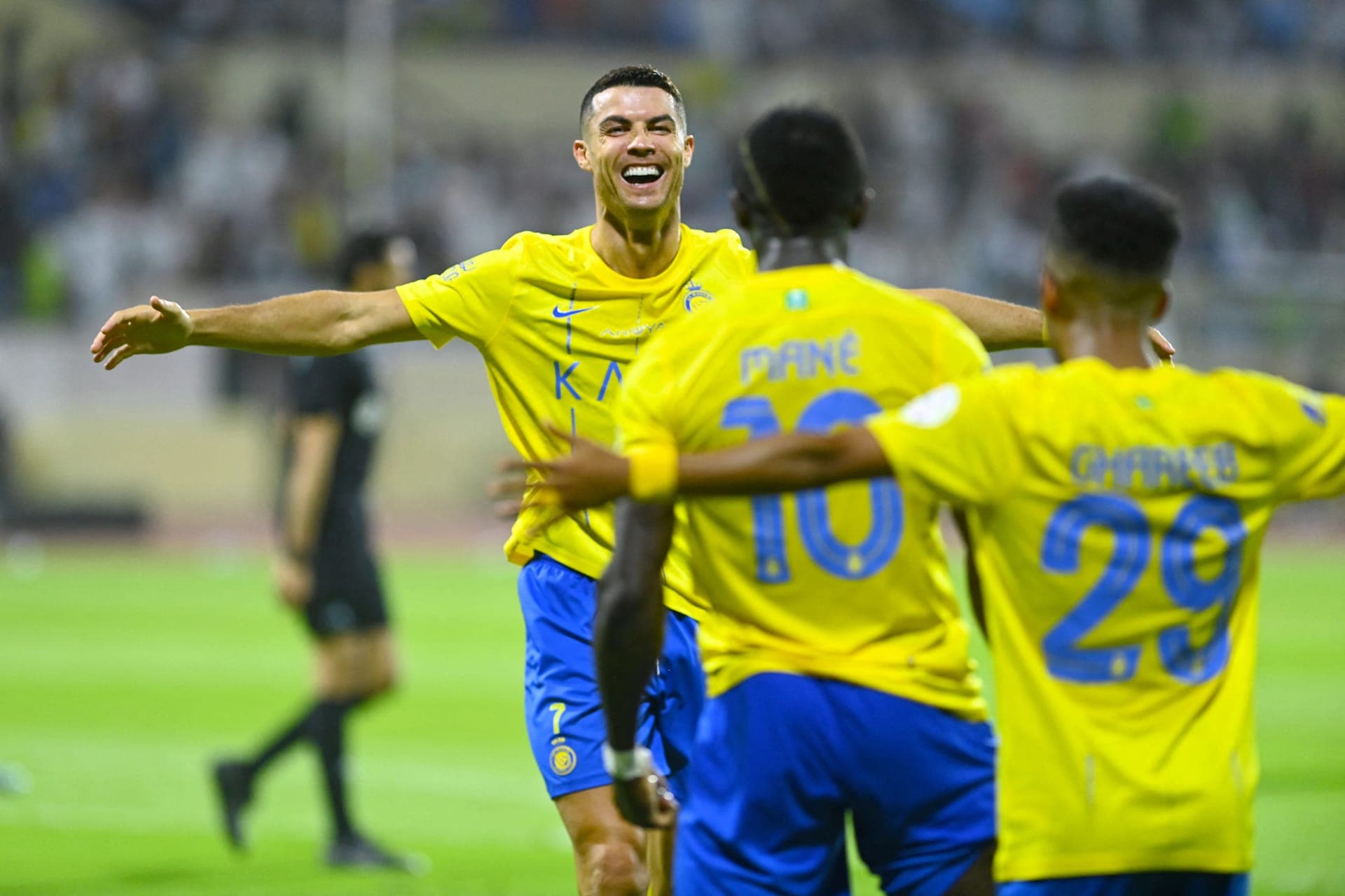مباراة النصر والفتح في الدوري السعودي