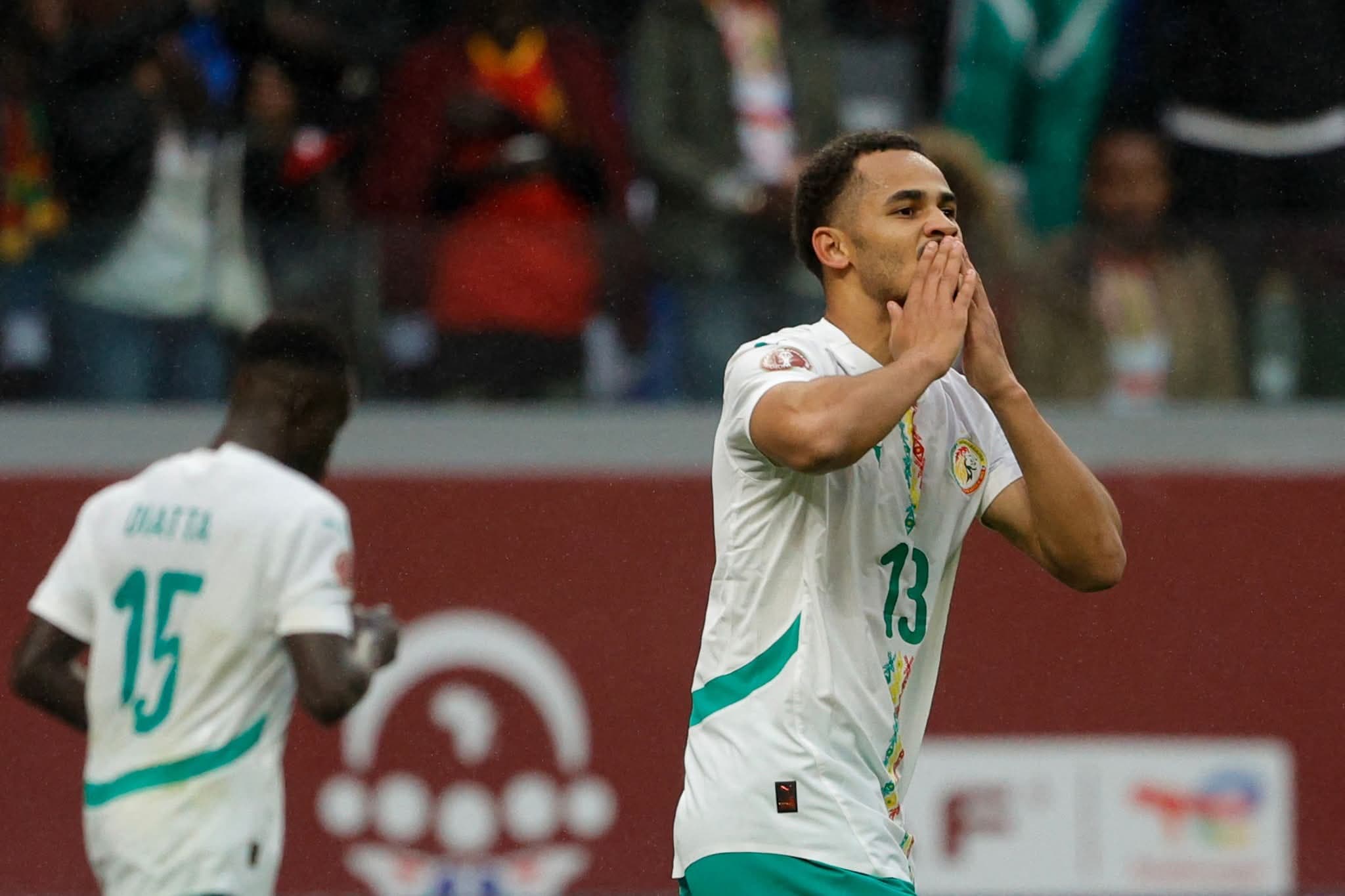 توتنهام يقترب من نداي وإيفرتون يعرض على ريتشارليسون