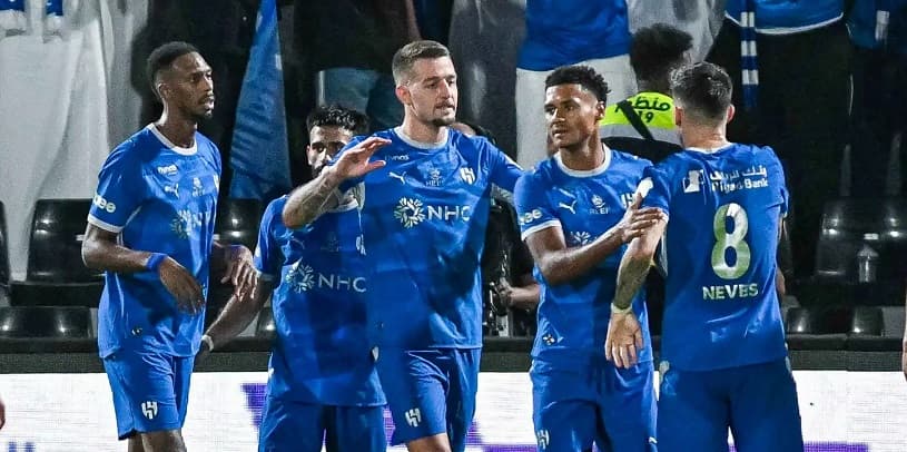 Martínelli guides Al Hilal to late win