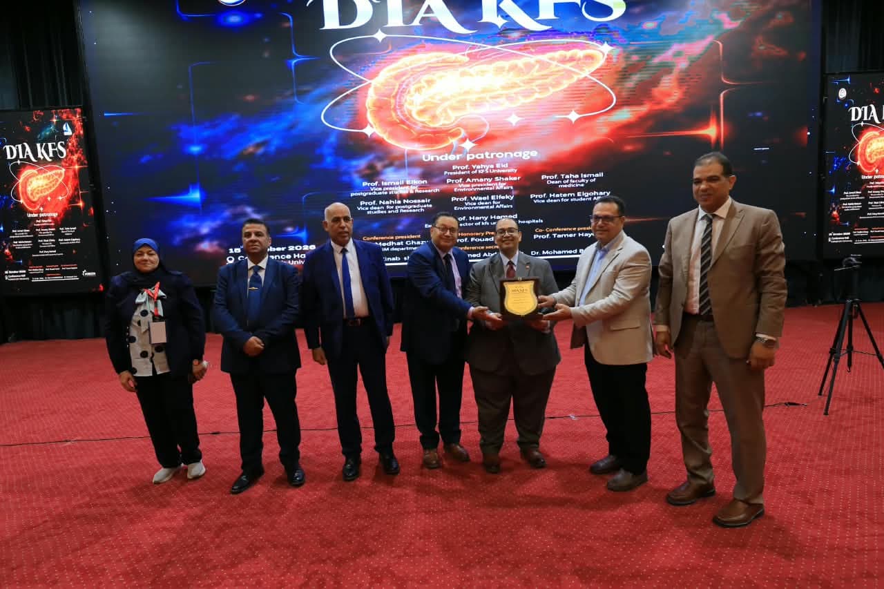 رئيس الجامعة يفتتح مؤتمر السكر والغدد