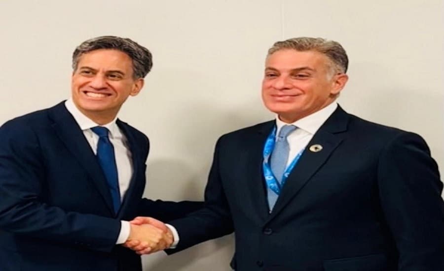 Palestinian and UK officials discuss banking coalition