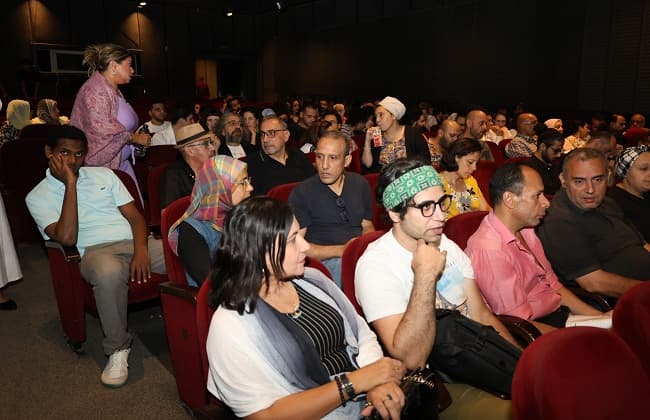 Underdogs Discuss Isolation at Women's Theatre Festival