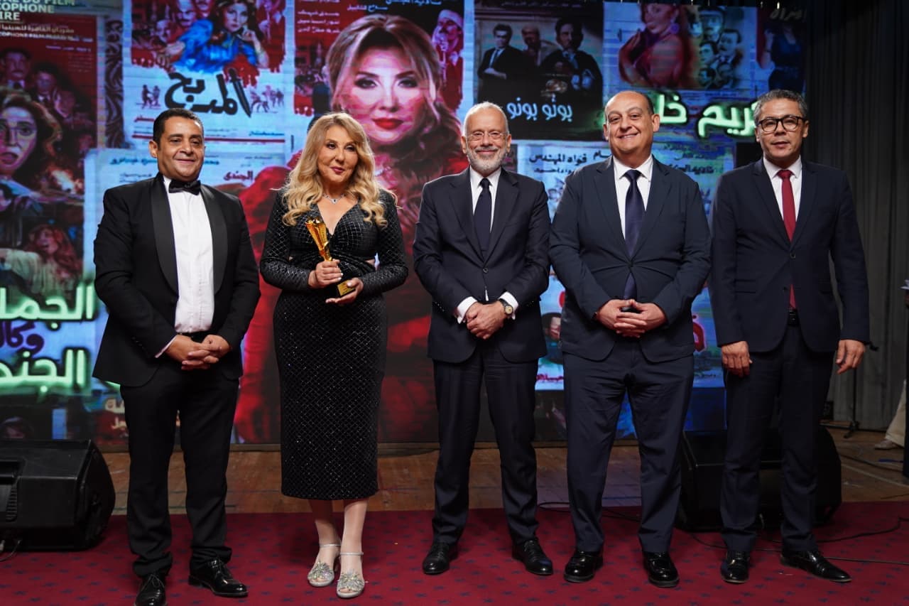 نادية الجندي تعبر عن تكريمها في القاهرة للسينما الفرنكوفونية