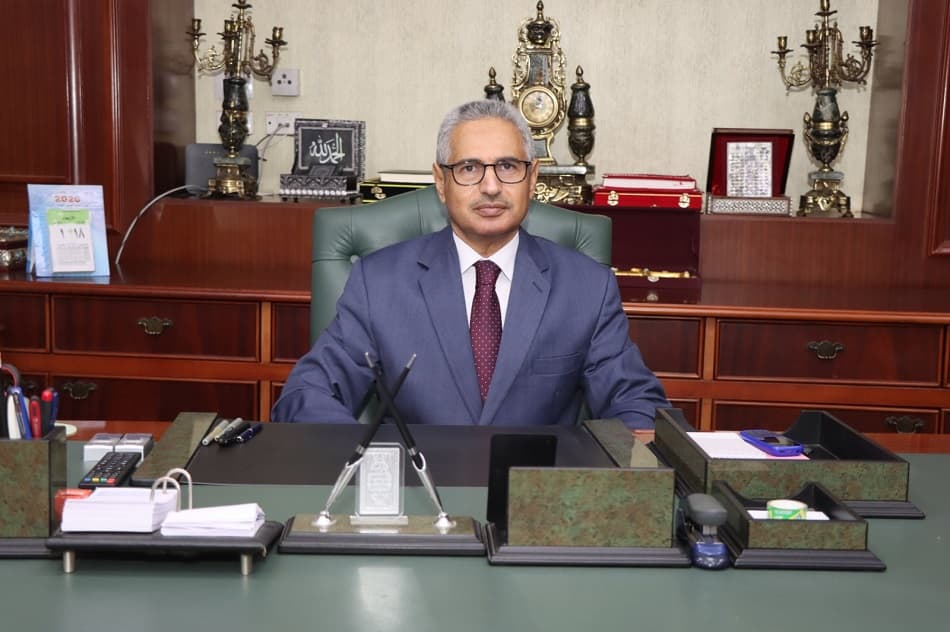 Beni Suef Governor Engages with Degree Holders in Local Units