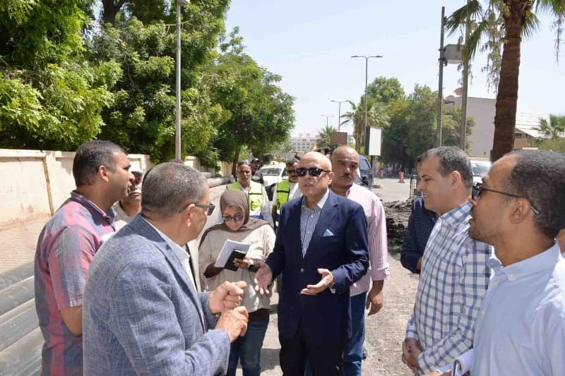 Luxor Governor reviews infrastructure projects
