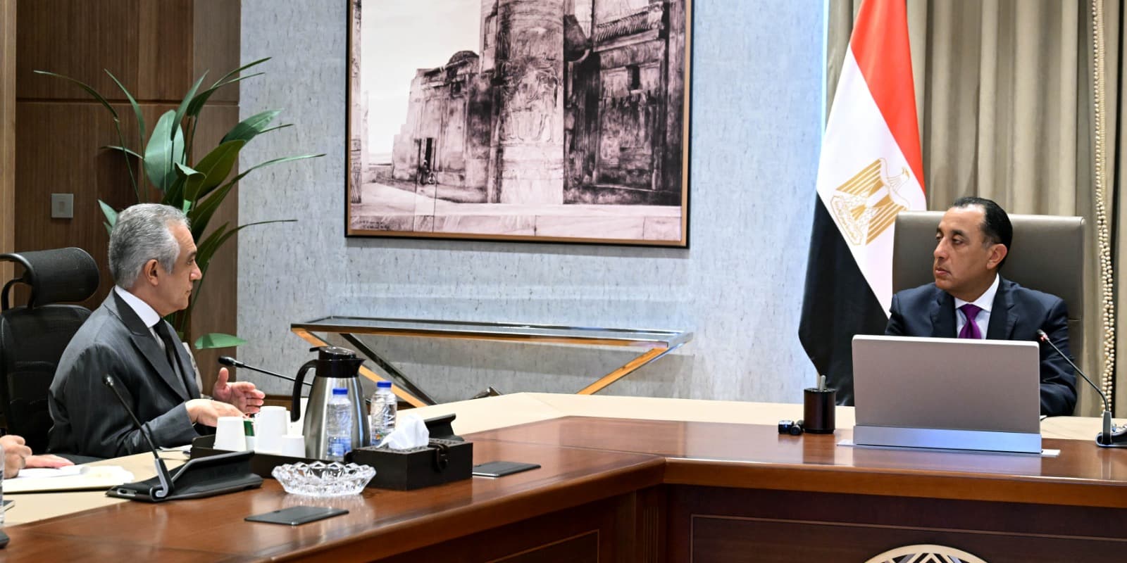Prime Minister reviews Land Registry progress