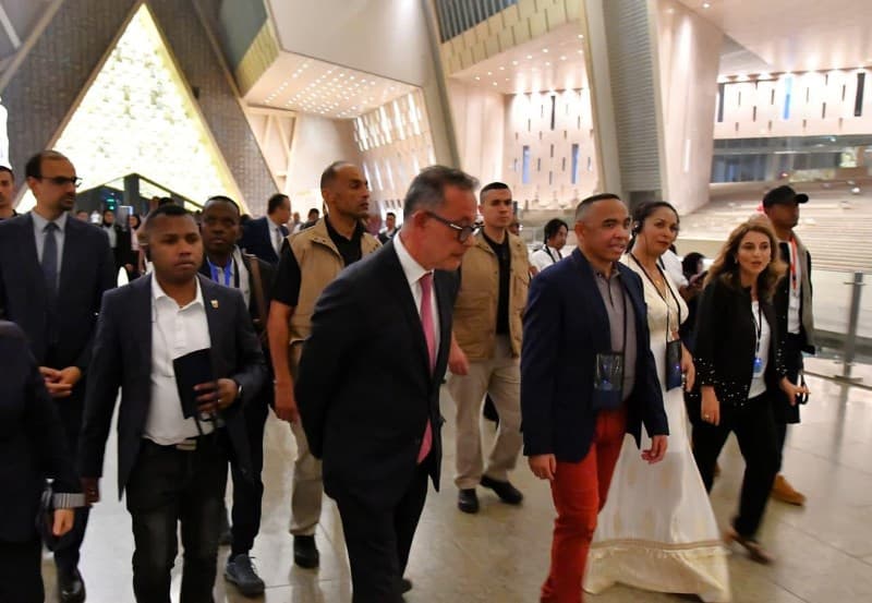 Madagascar President Tours Egypt Museum