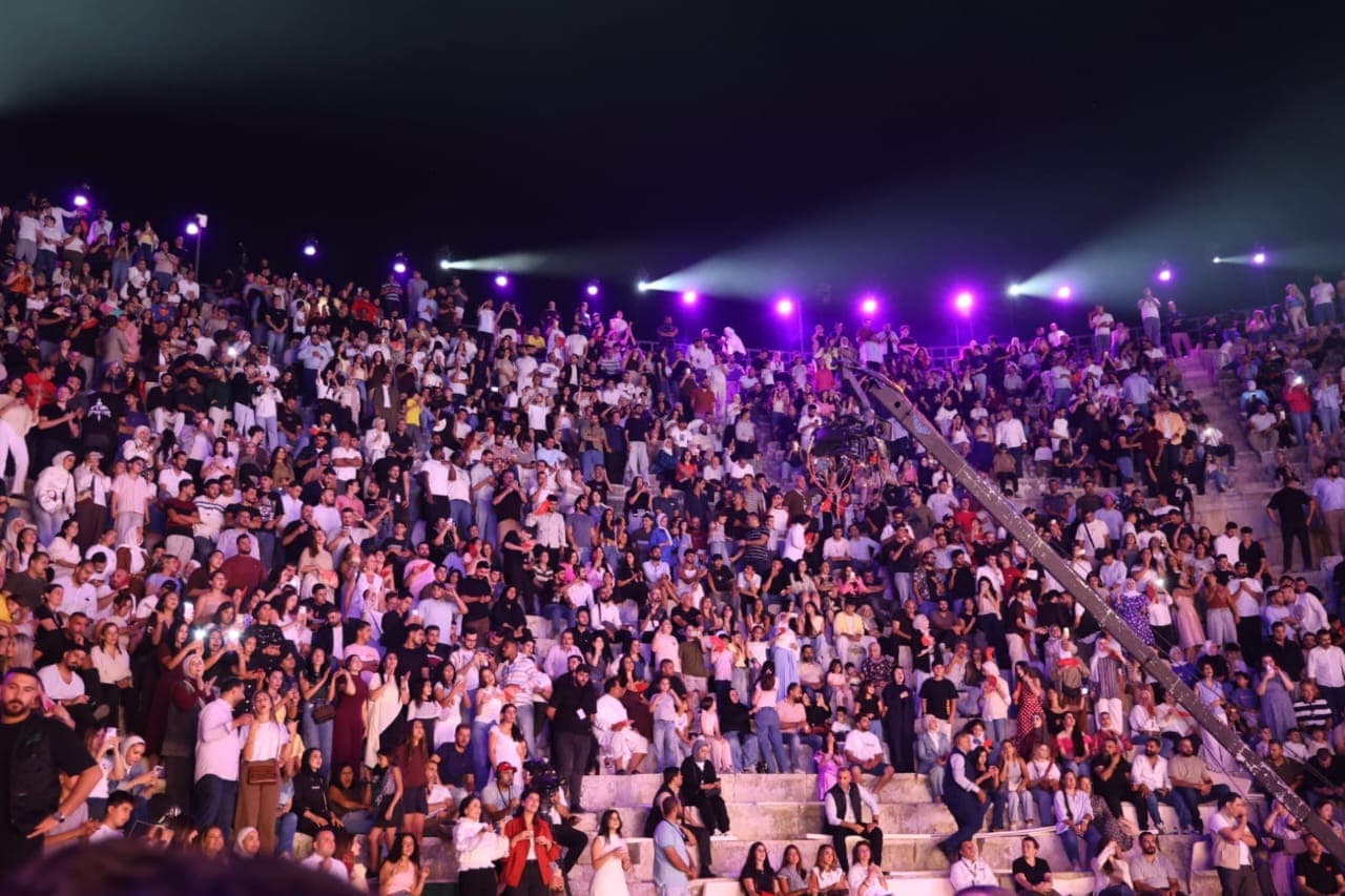الشامي ولين الحايك يقدمان حفلا شبابيا في مهرجان جرش