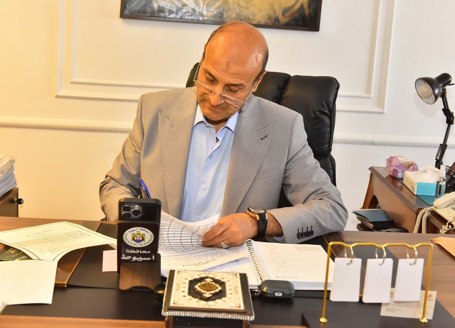 محافظ أسيوط يتابع تقييم مبادرات شبابية
