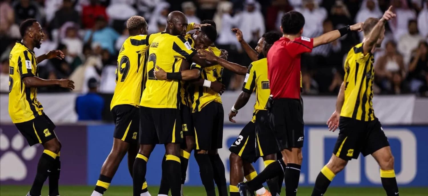 الاتحاد السعودي يتأهل لنخبة آسيا بفوز على الجزيرة