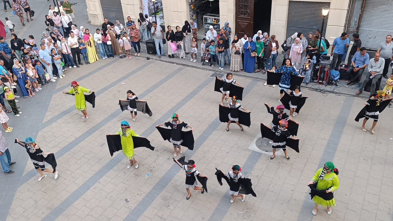 Art Street hosts diverse performances in Alexandria