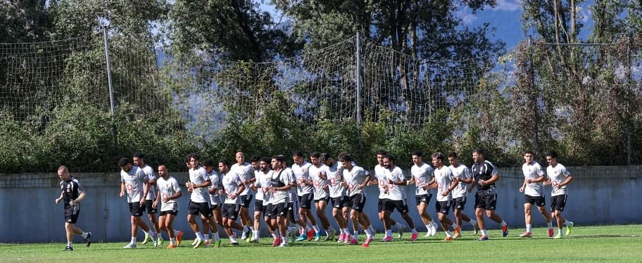 Al-Ahli continues training in Spain