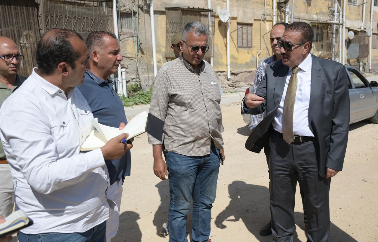 Port Said Gov oversees building projects in El-Dawahi