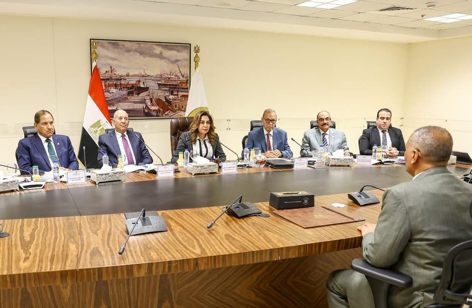 وزيرة التنمية تجري مقابلات ل746 مرشحًا للوظائف القيادية