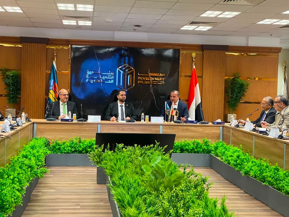 وزير سورية يطلع على خبرة تطوير العشوائيات المصرية