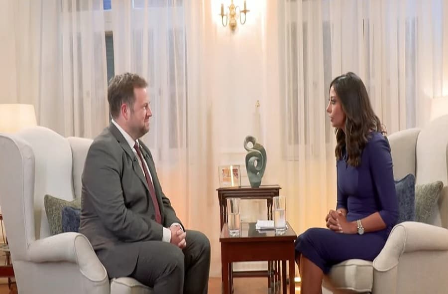 وزير الشرق الأوسط البريطاني يختار مصر أول وجهة