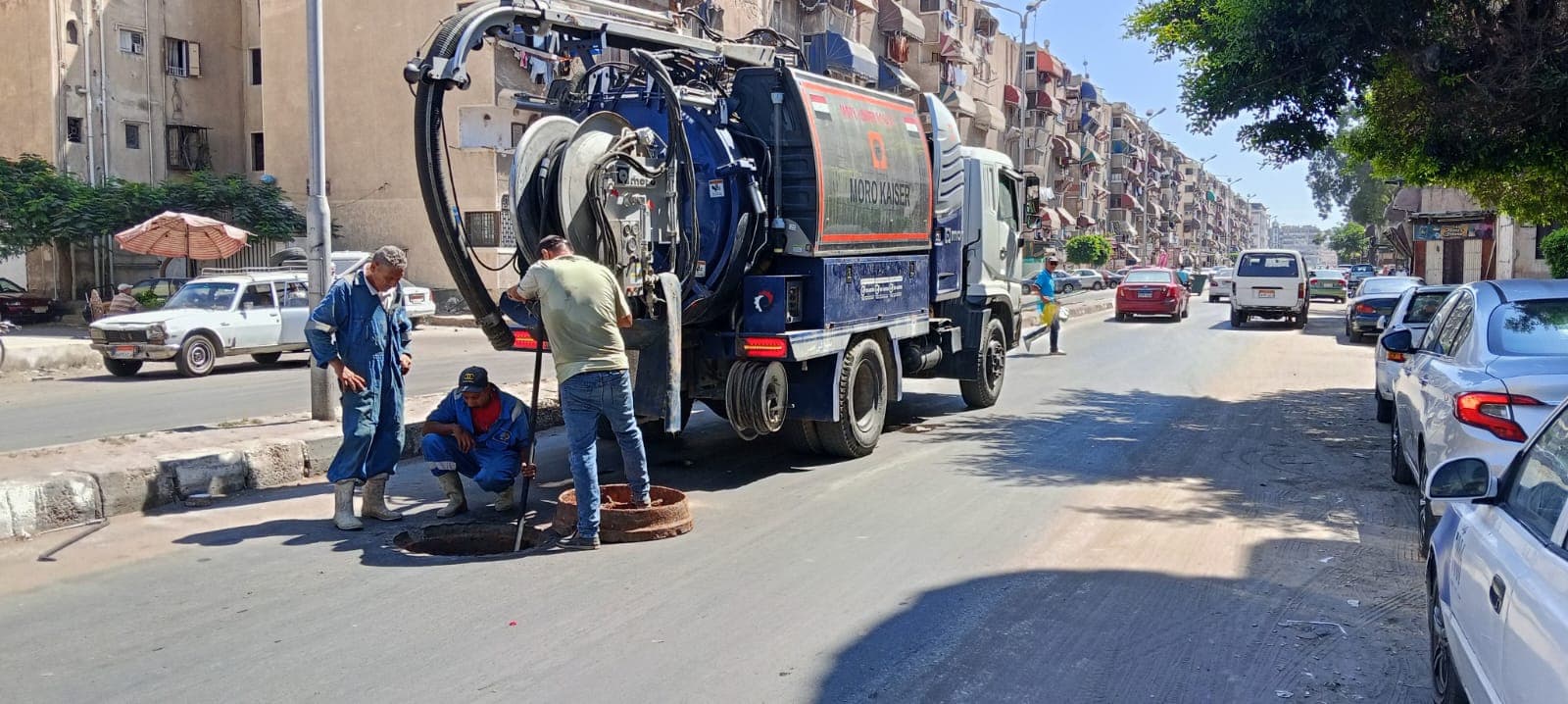 رئيس مياه القناة يراجع مشروعات السويس
