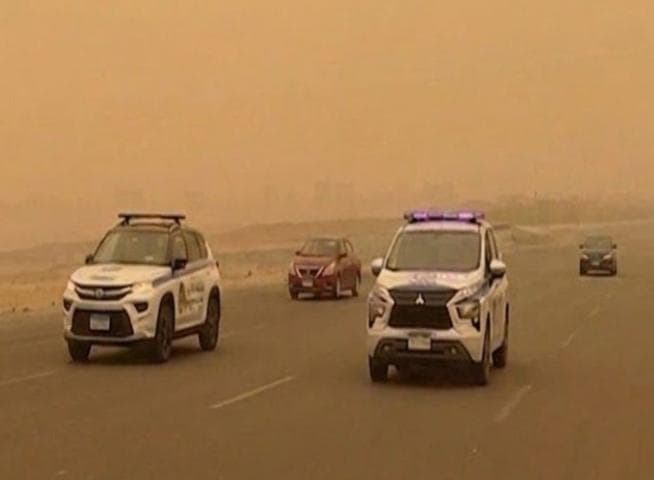 Marsa Matruh–Siwa road closed by dust