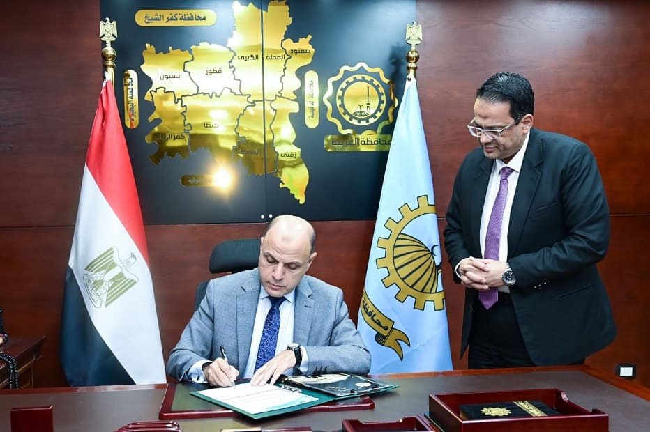 محافظ الغربية يعتمد تغييرات في الإدارات التعليمية