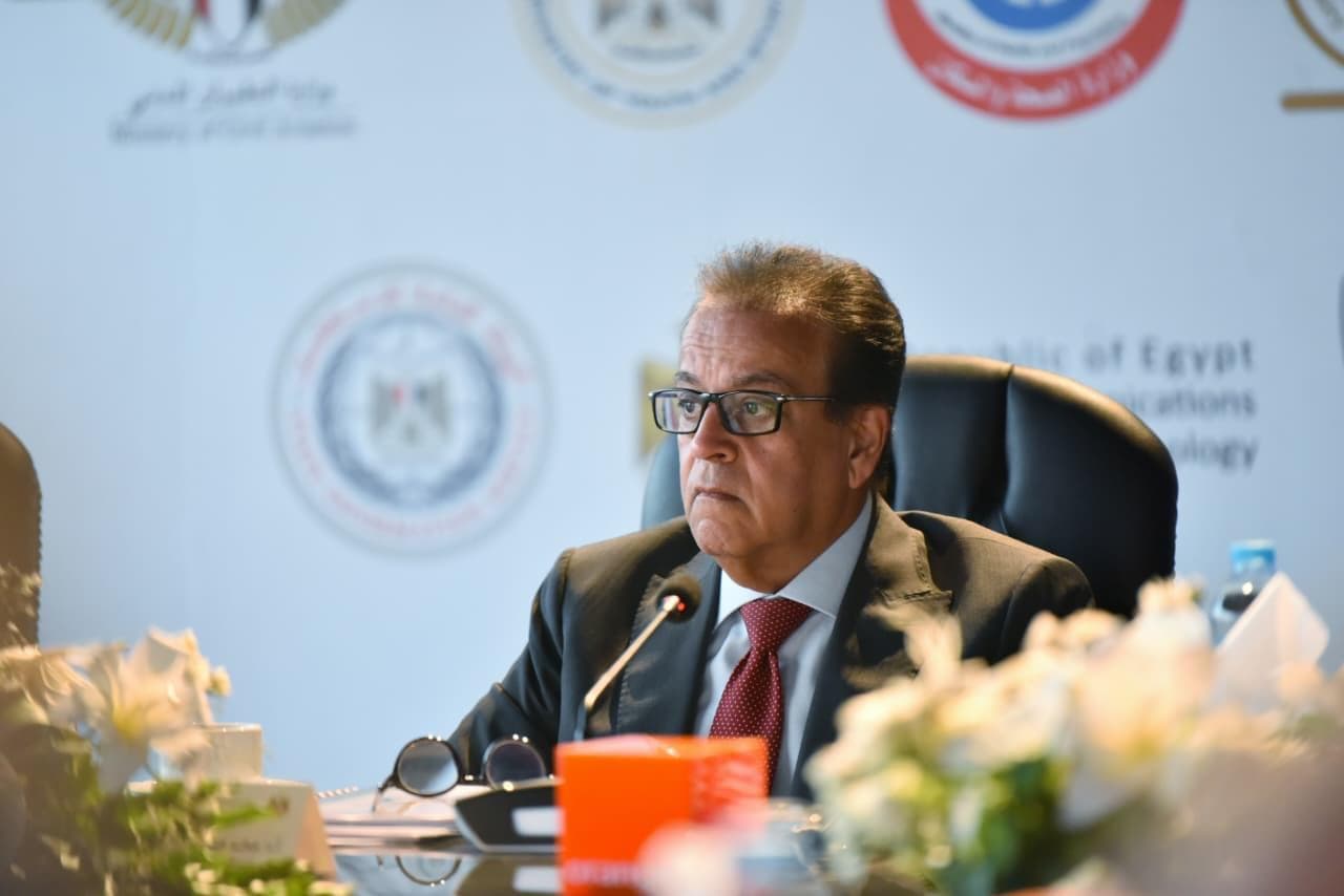 وزير الصحة يرأس اجتماع المجلس الوطني للسياحة