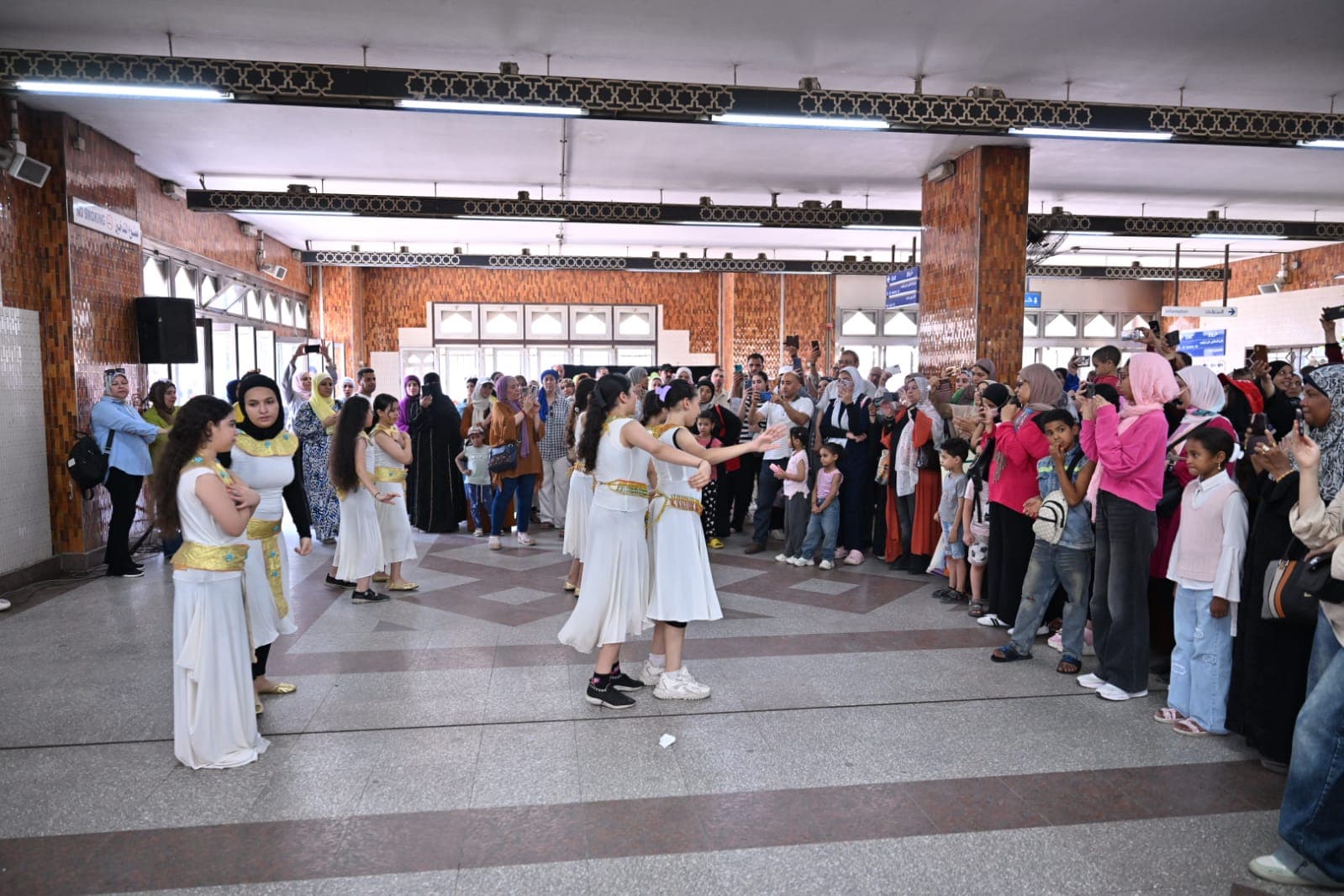 Culture gifts joy to children at Sayyida Zainab station
