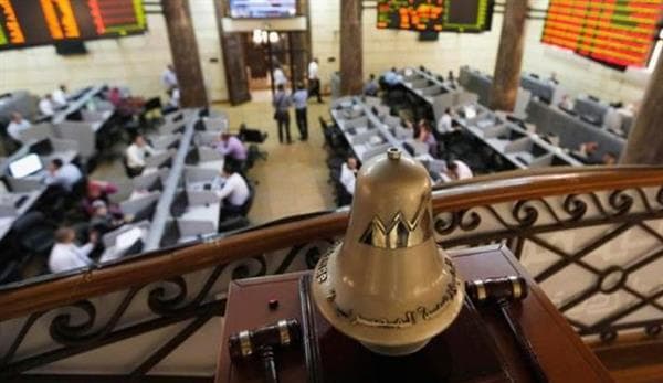 اختلاف أداء مؤشرات السوق في الإغلاق