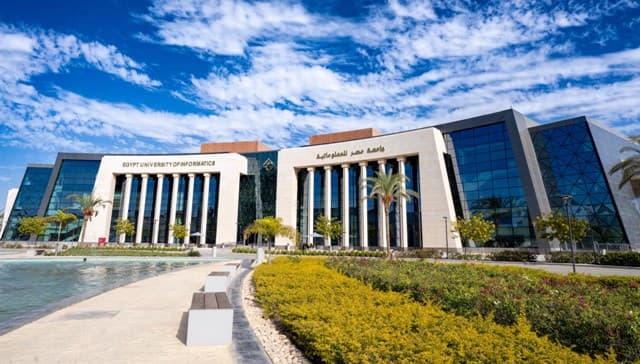 الأعلى للجامعات يوافق على لائحة كلية الهندسة بجامعة مصر للمعلوماتية