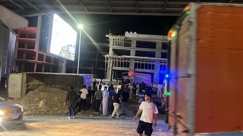حادث تصادم لنقل مع 5 سيارات في الشيخ زايد