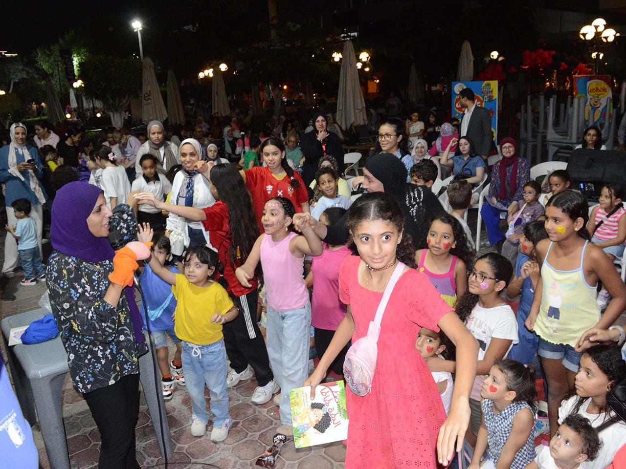 Al-Ahly kids craft tale with Aladdin