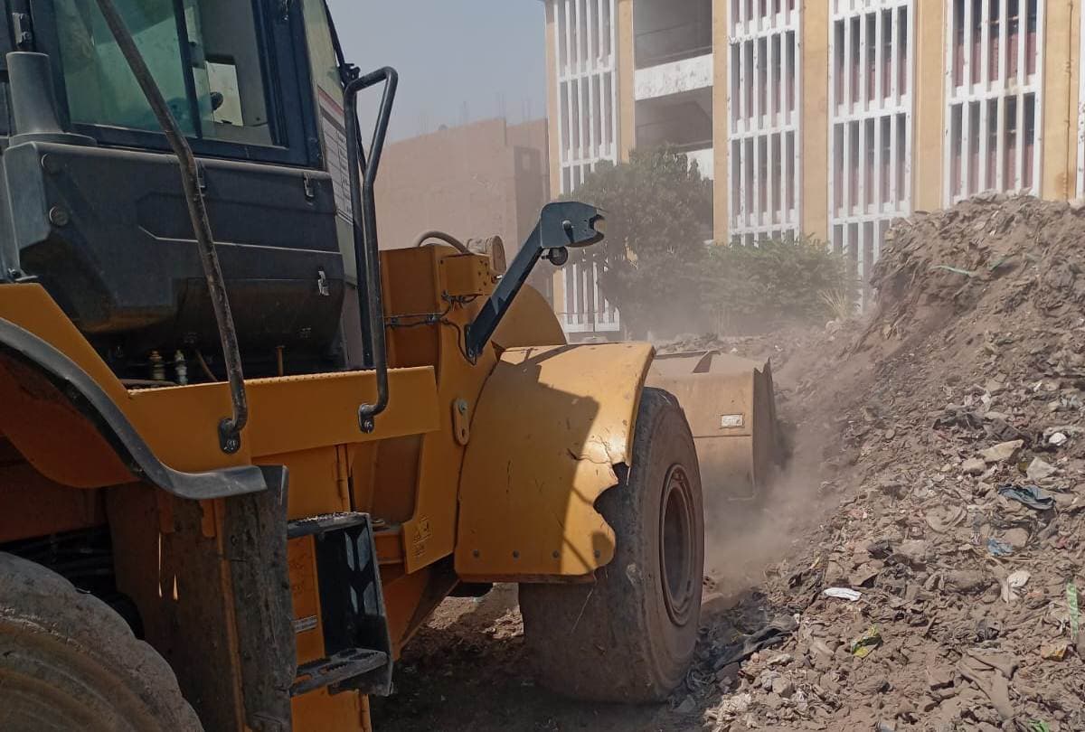 إزالة 270 طن من القمامة في بسيون