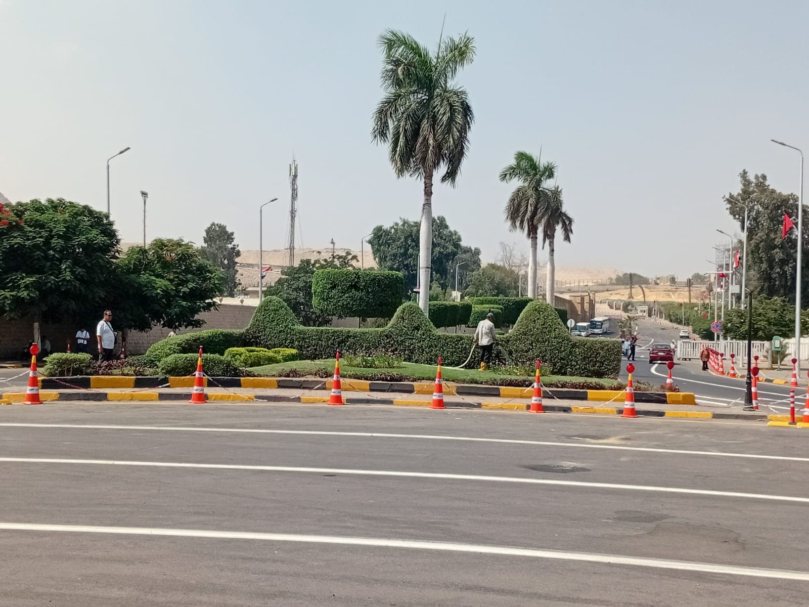 تحضيرات موسعة قرب المتحف والأهرامات خلال زيارة الرئيس الصيني