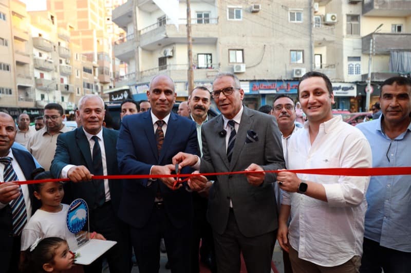 محافظ كفرالشيخ يطلق معرض أهلًا المدارس
