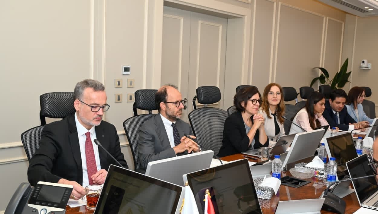 Supply Minister talks to EIB on grain logistics
