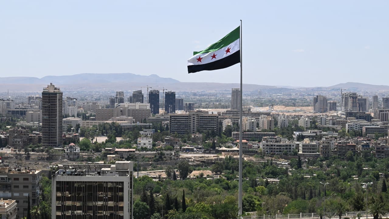 سوريا تقترب من رفع قائمة الإرهاب