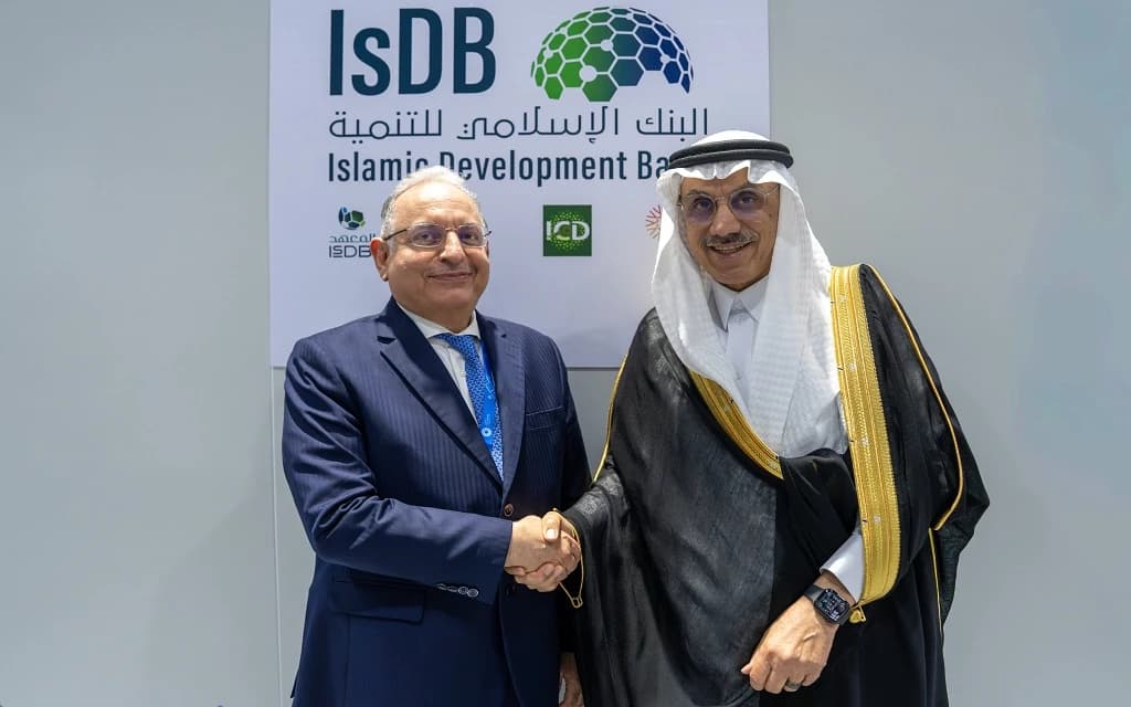 Syria advances projects with Islamic Bank