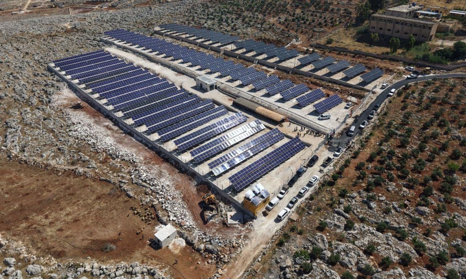 Solar plants face water pump shortages