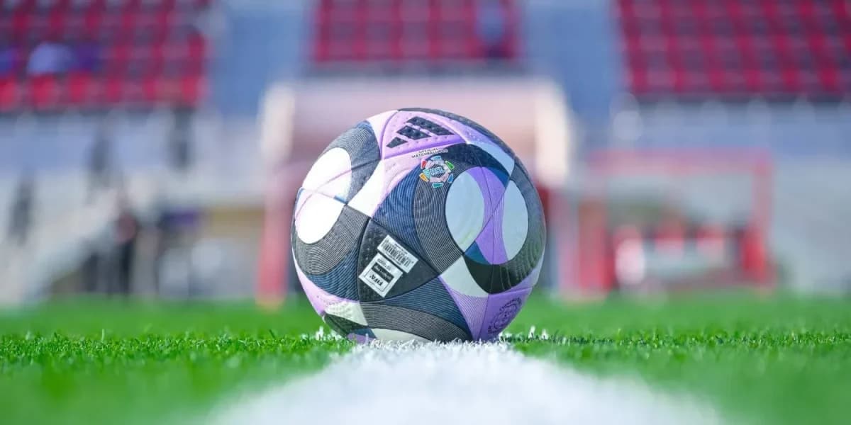 دوري روشن يضم نجمًا هامًا