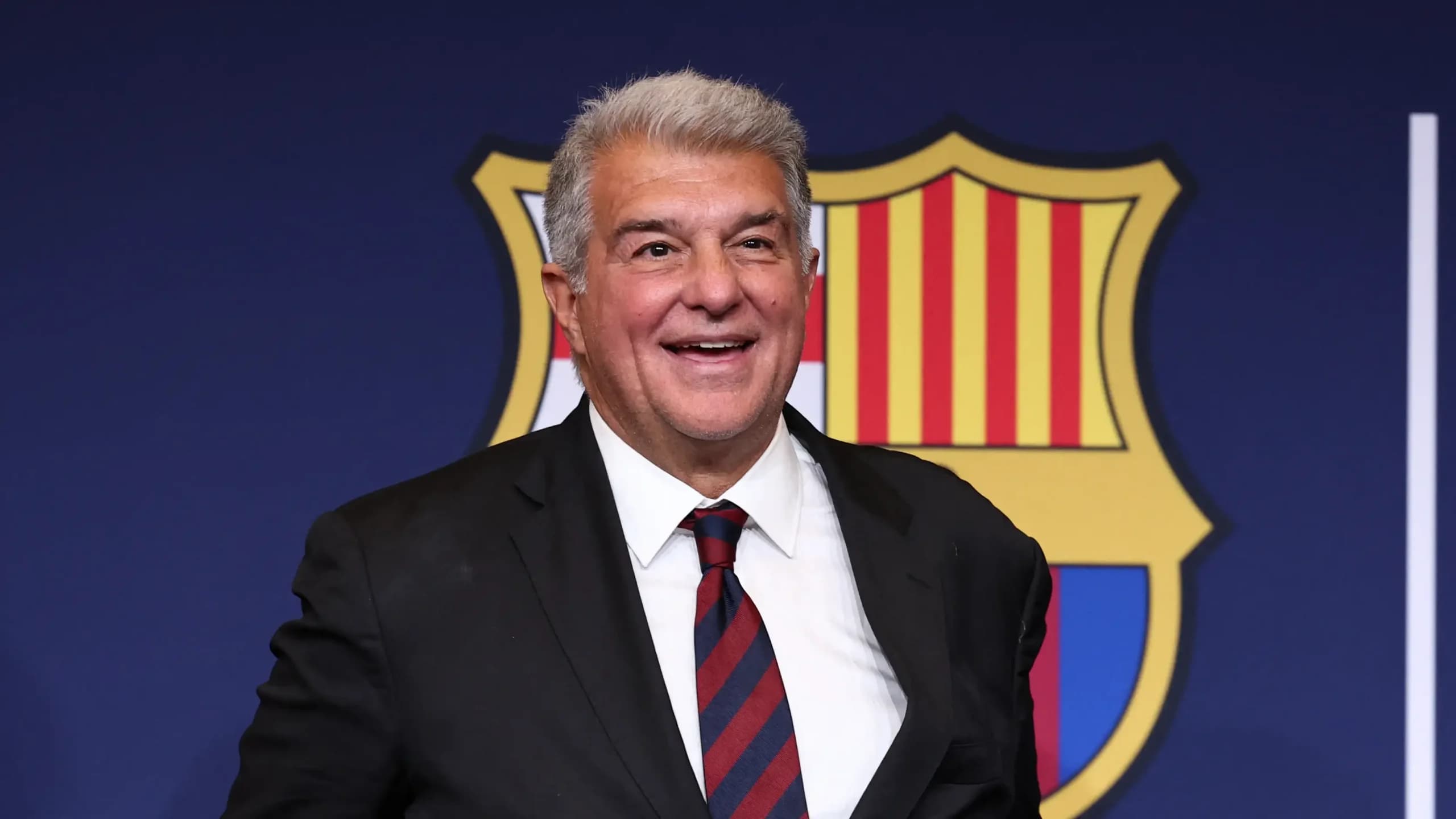 برشلونة يرد على هجوم أتلتيكو