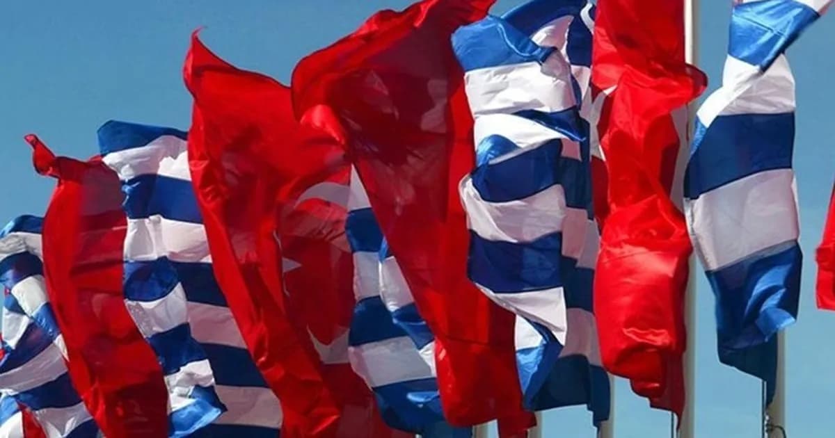 Maariv: Greece readies for naval clash with Turkey