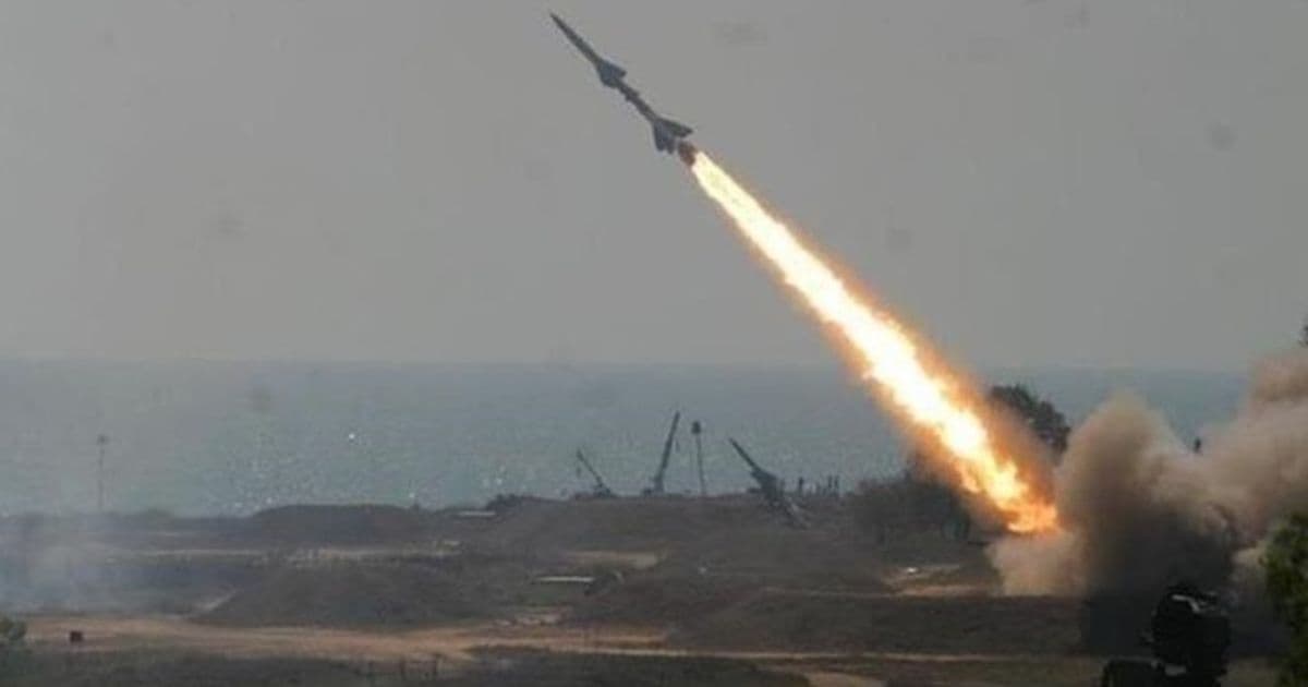 Riyadh reports two explosions and missile interception