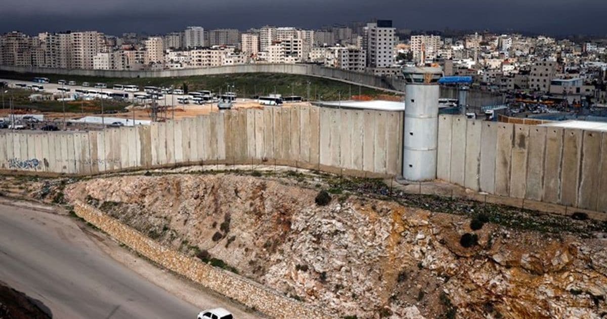 Occupation releases tenders for Jerusalem housing