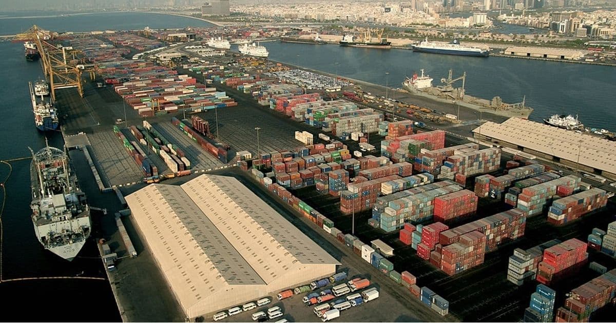Gulf reshapes trade with 10,000 trucks