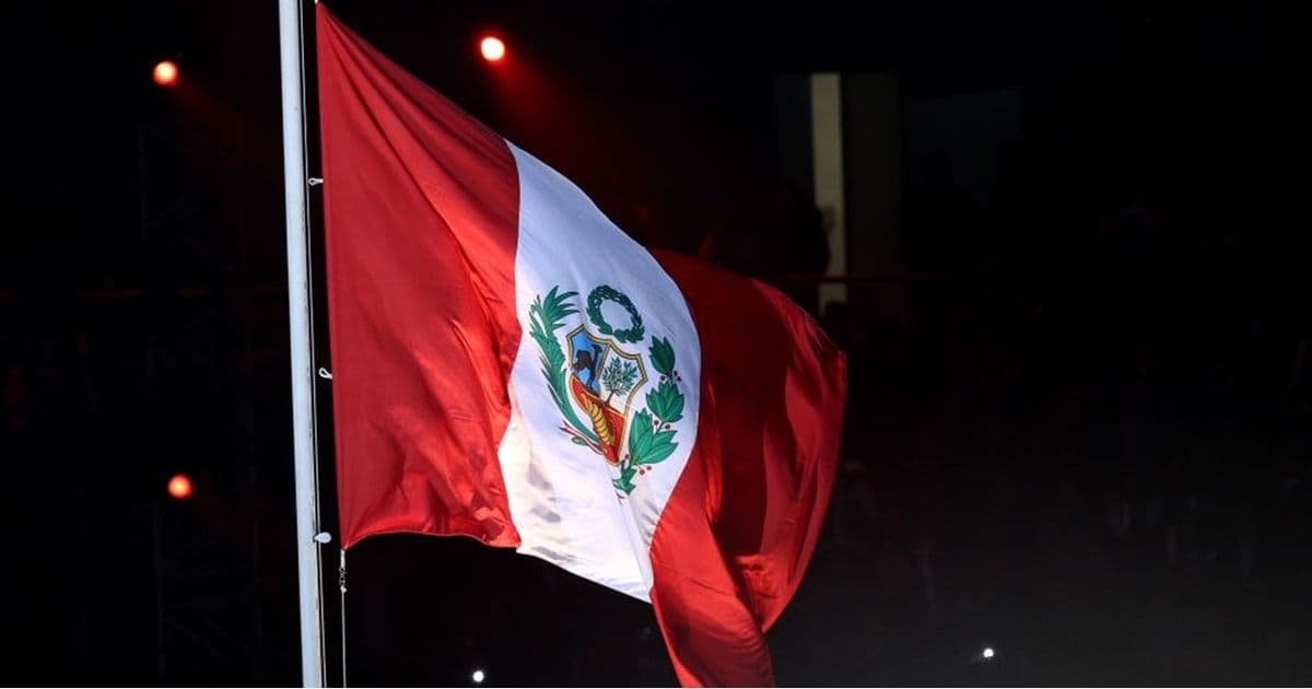 13 dead in Peru plane crash